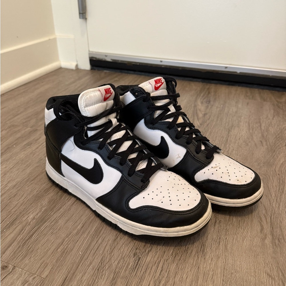 Nike Dunk High Retro Black and White Sneakers